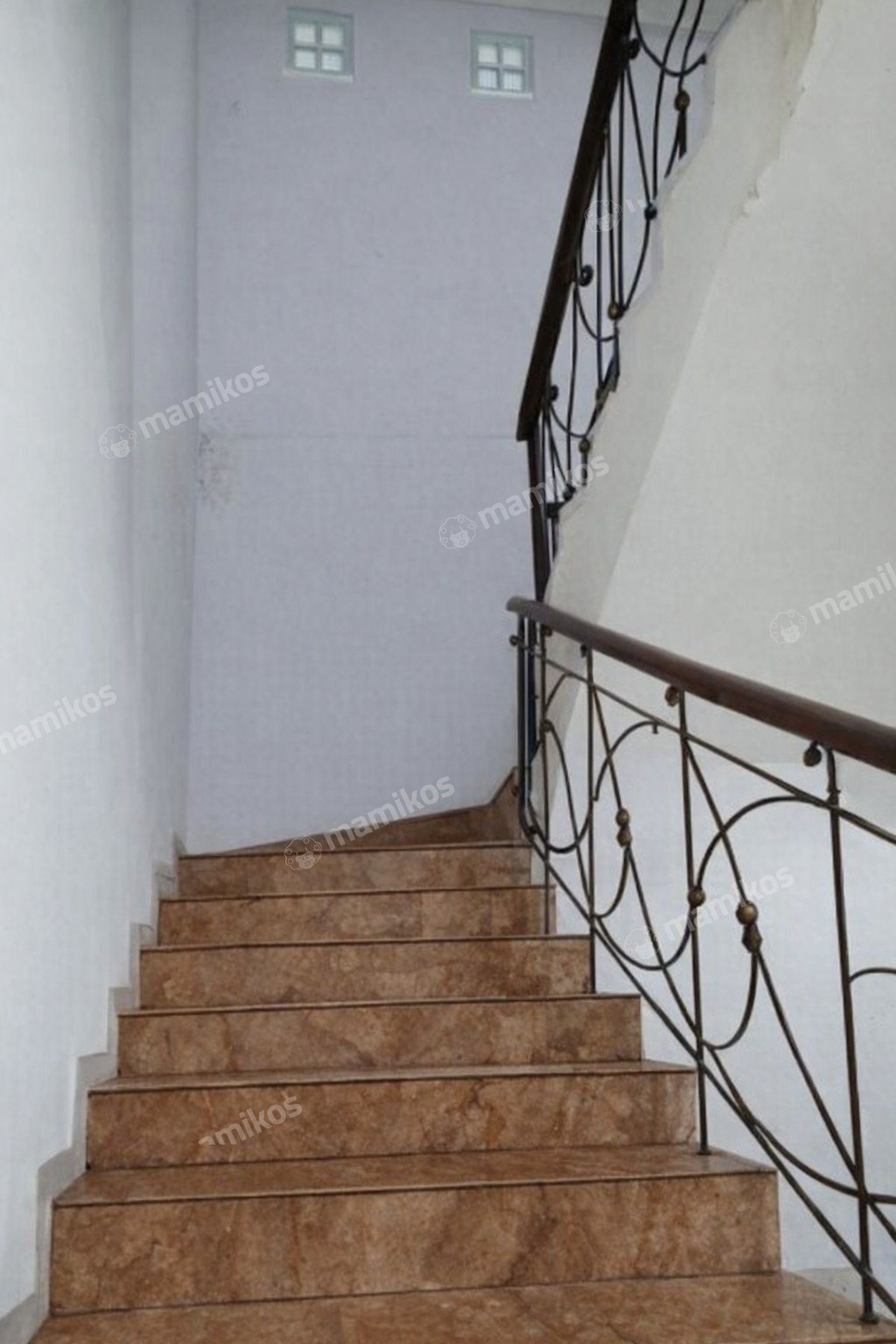 Rumah Sertifikat SHM 5 Kamar Tidur 5 Kamar Mandi Raffles Hills Jakarta Timur - Photo 3