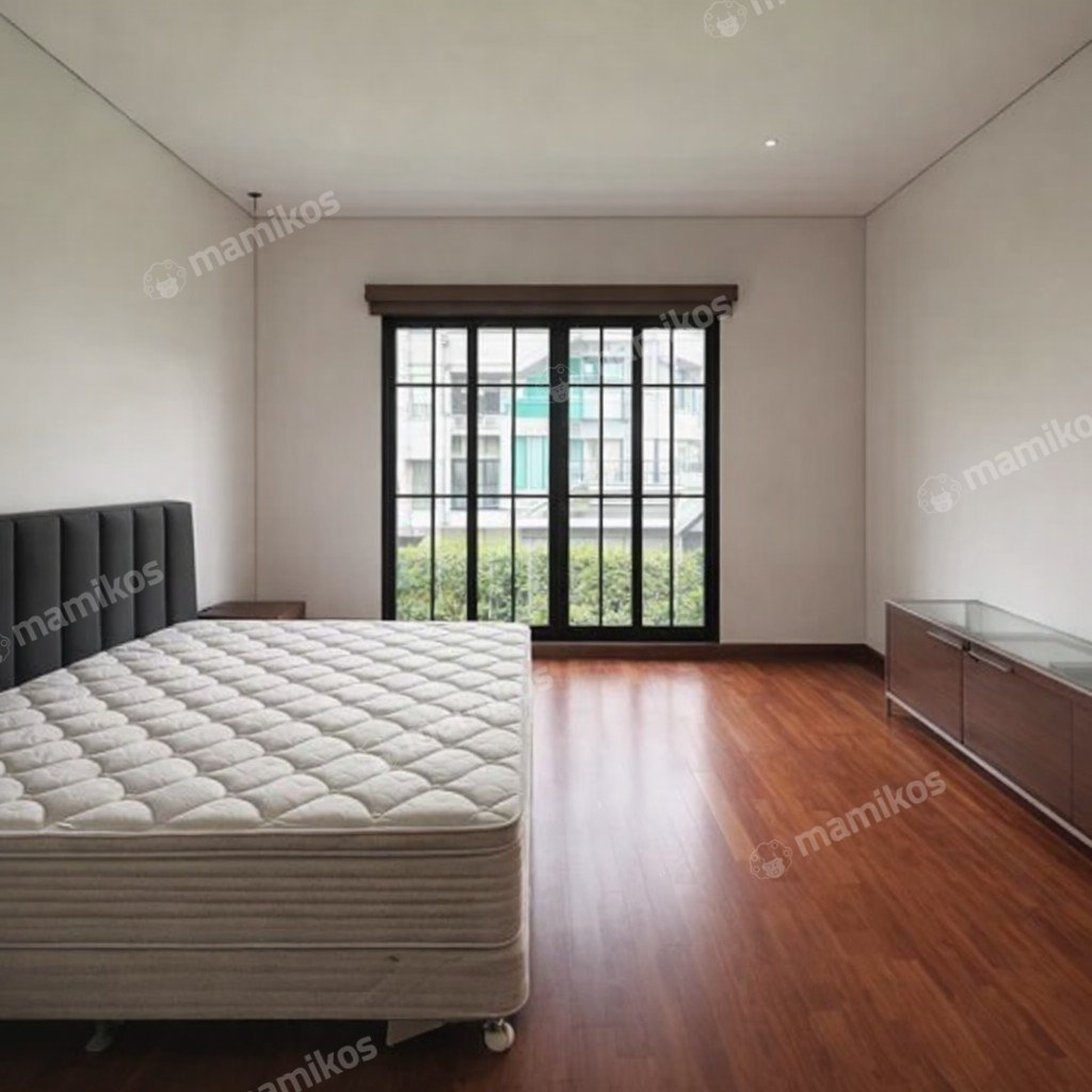 Rumah 5 Kamar Tidur 5 Kamar Mandi 3 Lantai Kebayoran Baru Jakarta Selatan - Photo 2
