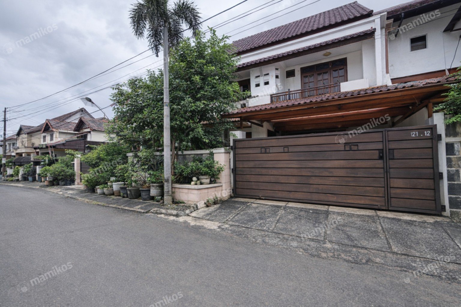 Rumah Sertifikat SHM 5 Kamar Tidur 4 Kamar Mandi Kalimalang Jakarta Timur - Photo 3
