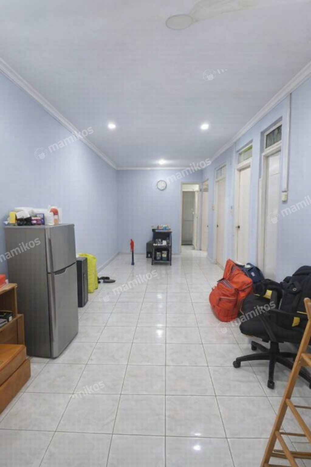 Rumah Sertifikat SHM 4 Kamar Tidur 2 Kamar Mandi Taman Palem Jakarta Barat - Photo 2