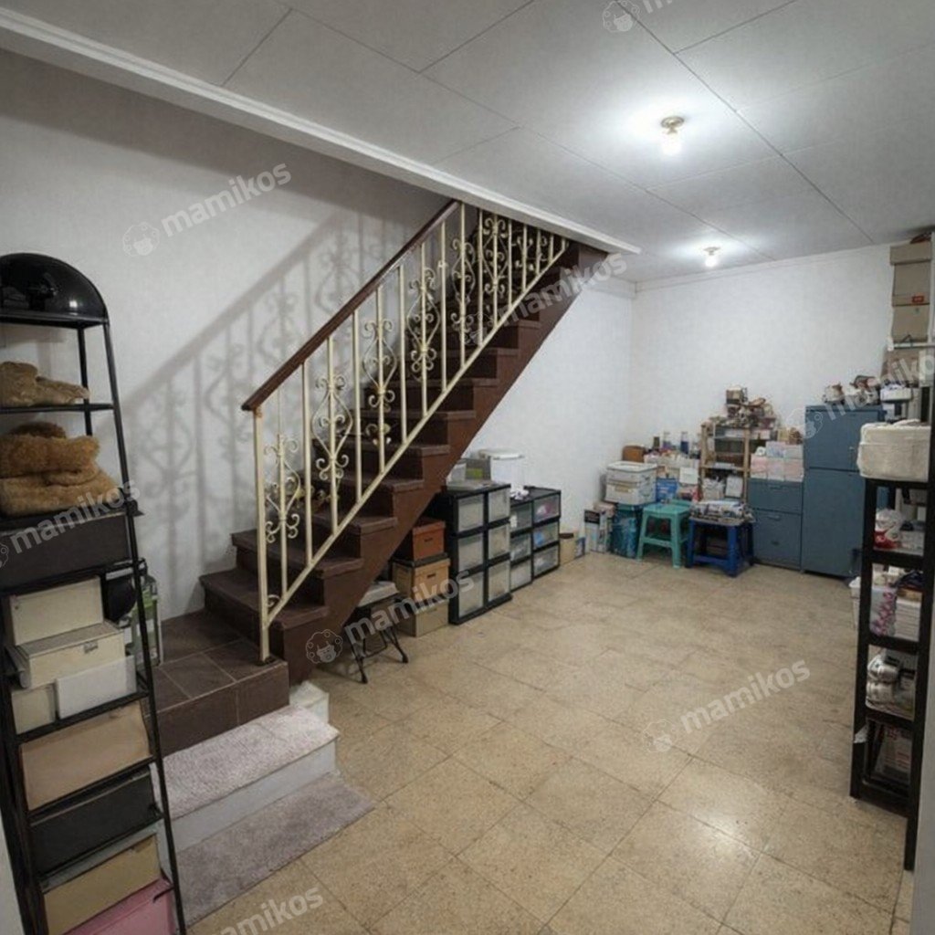 Rumah Sertifikat SHM 4 Kamar Tidur 1 Kamar Mandi Tanjung Duren Jakarta Barat - Photo 3