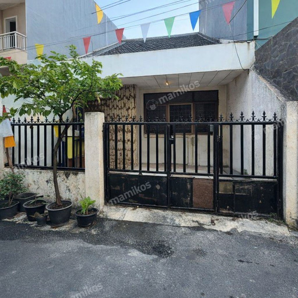 Rumah Sertifikat SHM 4 Kamar Tidur 1 Kamar Mandi Tanjung Duren Jakarta Barat - Photo 4