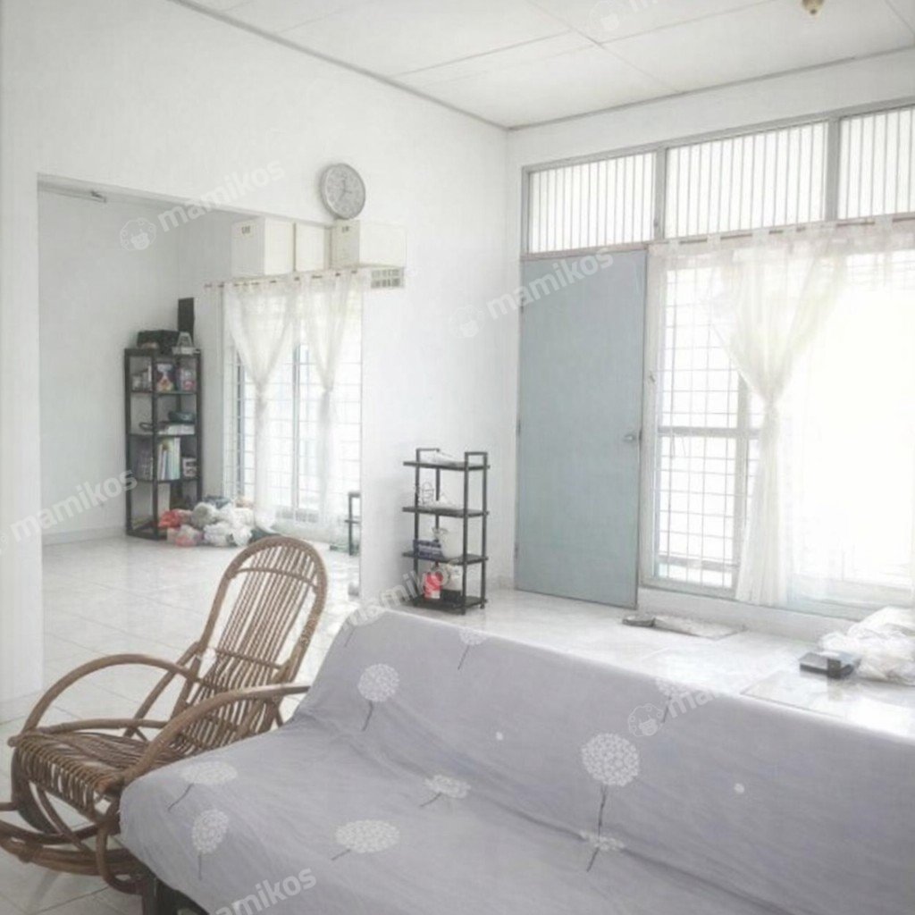 Rumah Sertifikat SHM 7 Kamar Tidur 3 Kamar Mandi Pulo Gadung Jakarta Timur - Photo 2