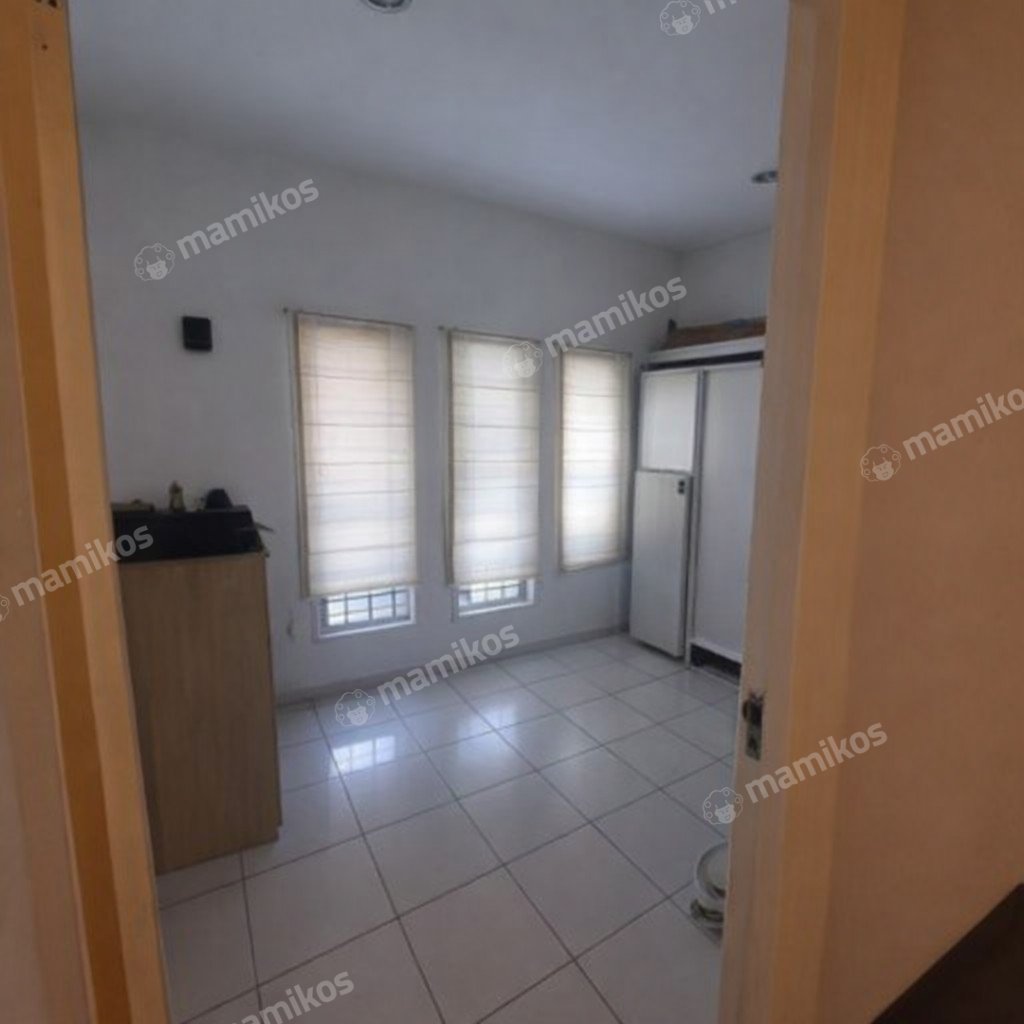Rumah Sertifikat SHM 2 Kamar Tidur 3 Kamar Mandi Cakung Jakarta Timur - Photo 2