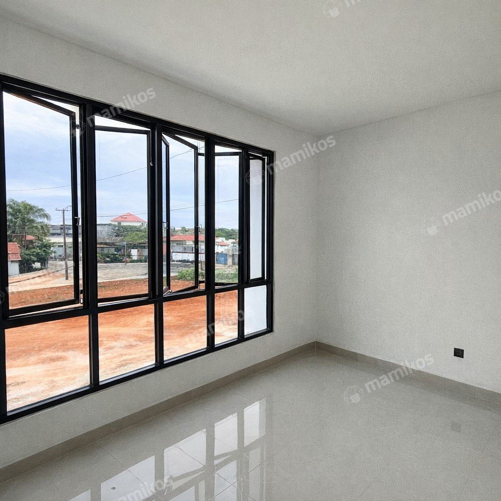 Rumah Sertifikat SHM 3 Kamar Tidur 4 Kamar Mandi Duri Kosambi Jakarta Barat - Photo 4
