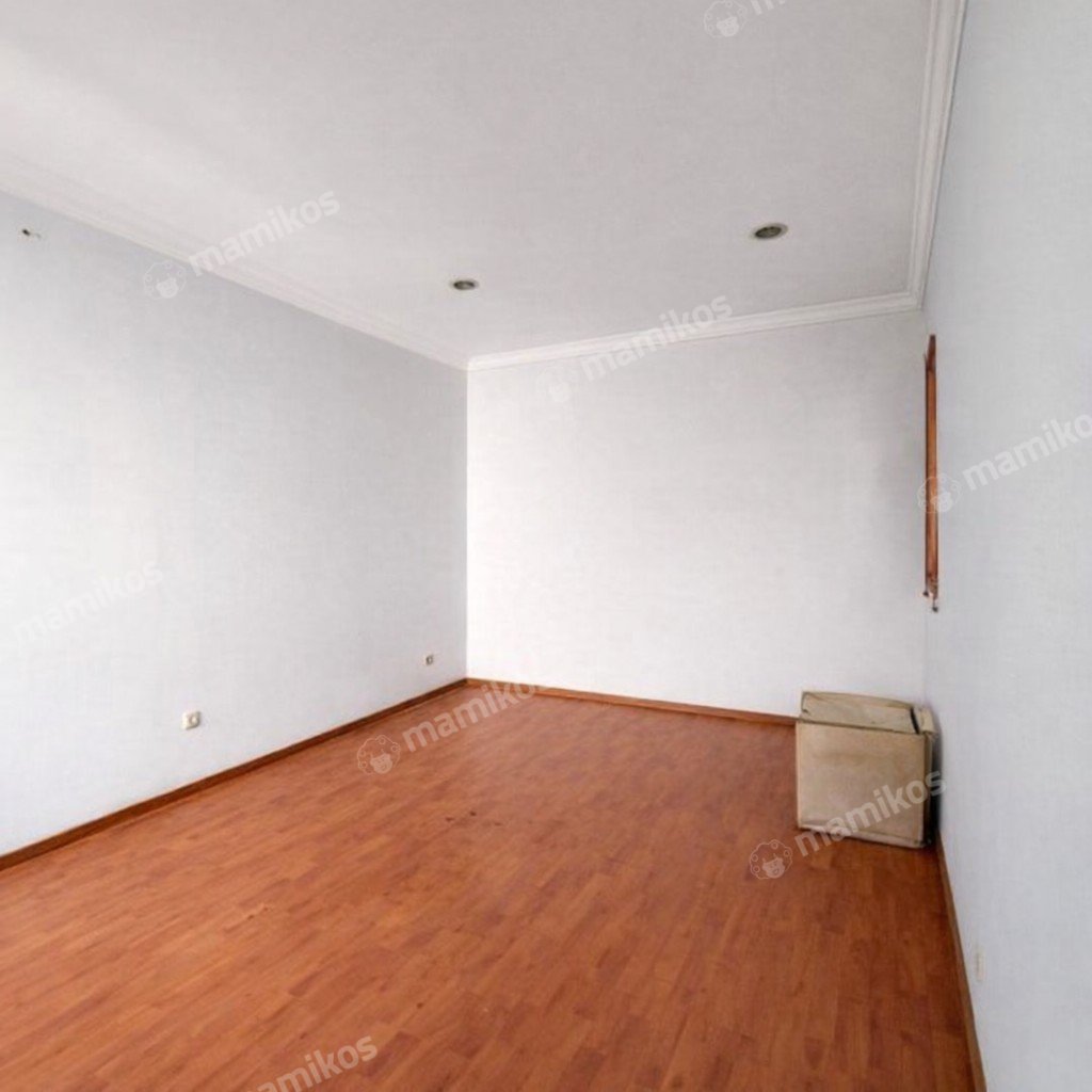 Rumah Sertifikat SHM 4 Kamar Tidur 3 Kamar Mandi Pondok Indah Jakarta Selatan - Photo 4