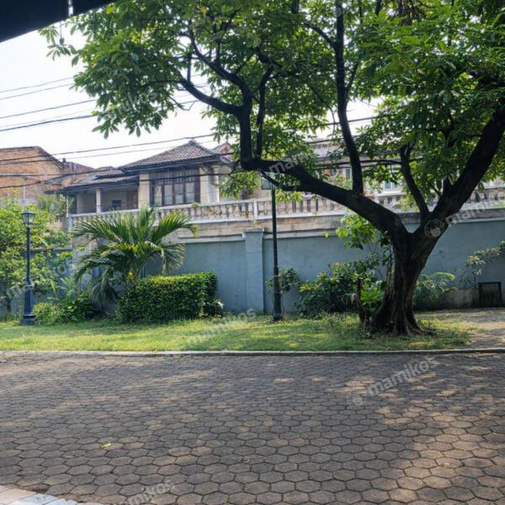 Rumah Sertifikat SHM 5 Kamar Tidur 3 Kamar Mandi Cipete Jakarta Selatan - Photo 2