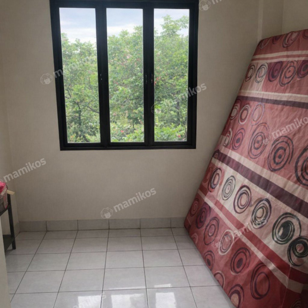 Rumah Sertifikat SHM 3 Kamar Tidur 2 Kamar Mandi Legenda Wisata Jakarta Timur - Photo 3