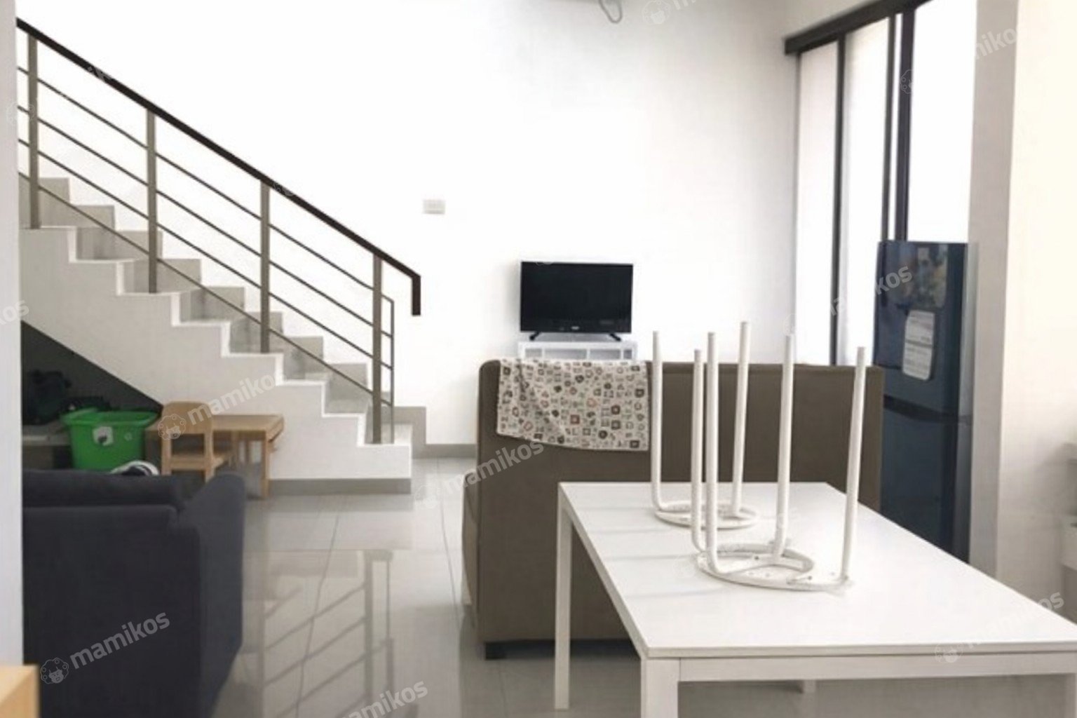 Rumah 4 Kamar Tidur 3 Kamar Mandi 2 Lantai Jakarta Garden City Jakarta Timur