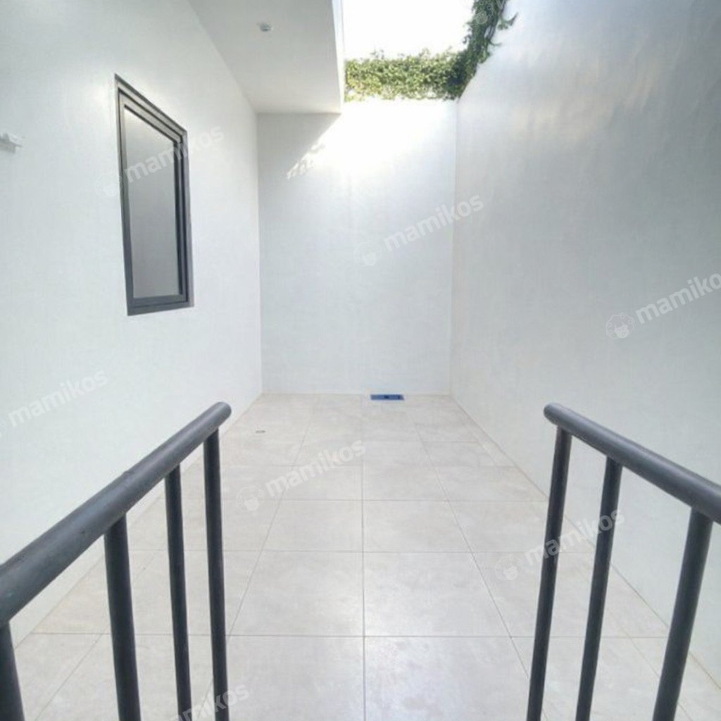 Rumah Sertifikat SHM 5 Kamar Tidur 4 Kamar Mandi Cinere Jakarta Selatan - Photo 4