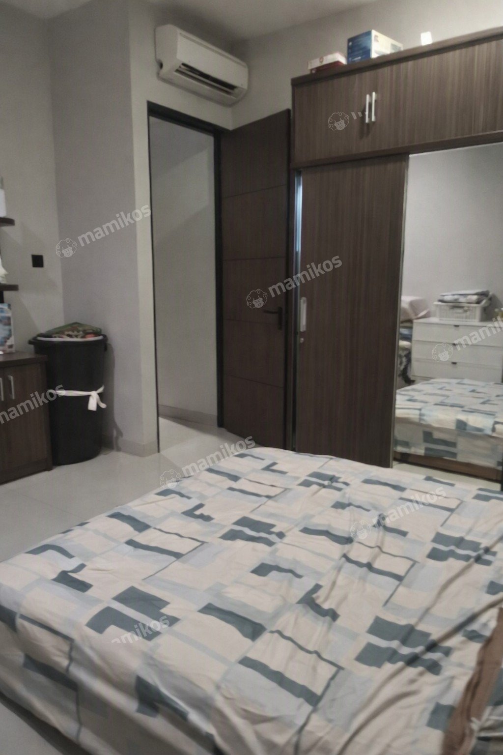 Rumah Sertifikat SHM 8 Kamar Tidur 6 Kamar Mandi Pademangan Jakarta Utara - Photo 2