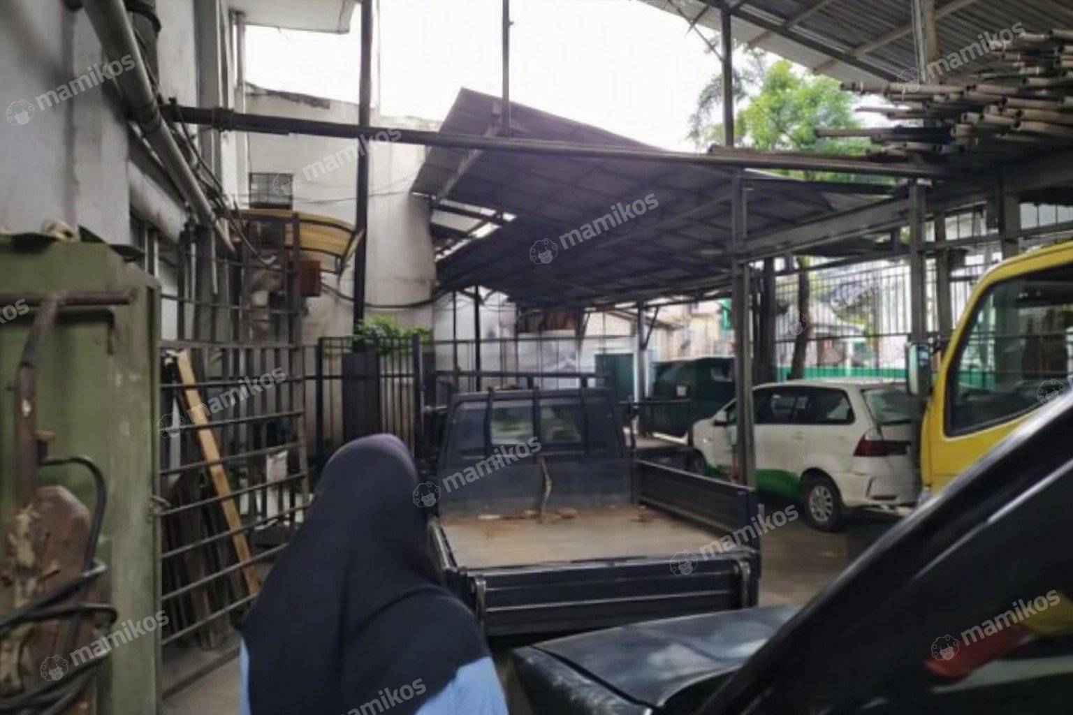 Rumah Sertifikat HGB 43 Kamar Tidur 4 Kamar Mandi Kapuk Jakarta Utara - Photo 4