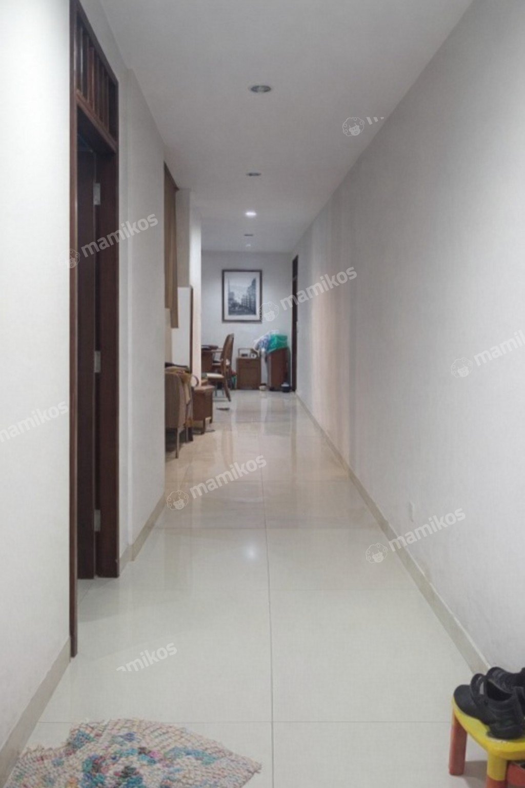 Rumah Sertifikat SHM 4 Kamar Tidur 2 Kamar Mandi Kebon Jeruk Jakarta Barat - Photo 3