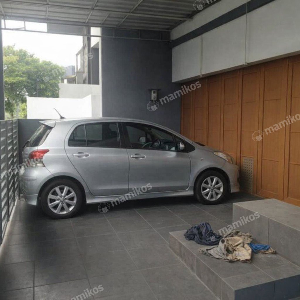 Rumah Sertifikat SHM 6 Kamar Tidur 5 Kamar Mandi Kebon Jeruk Jakarta Barat - Photo 2