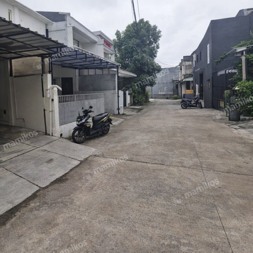 Rumah Sertifikat SHM 4 Kamar Tidur 3 Kamar Mandi Srengseng Jakarta Barat - Photo 3