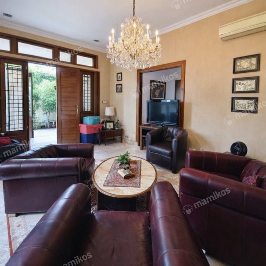 Rumah Sertifikat HGB 5 Kamar Tidur 3 Kamar Mandi Senopati Jakarta Selatan - Photo 5