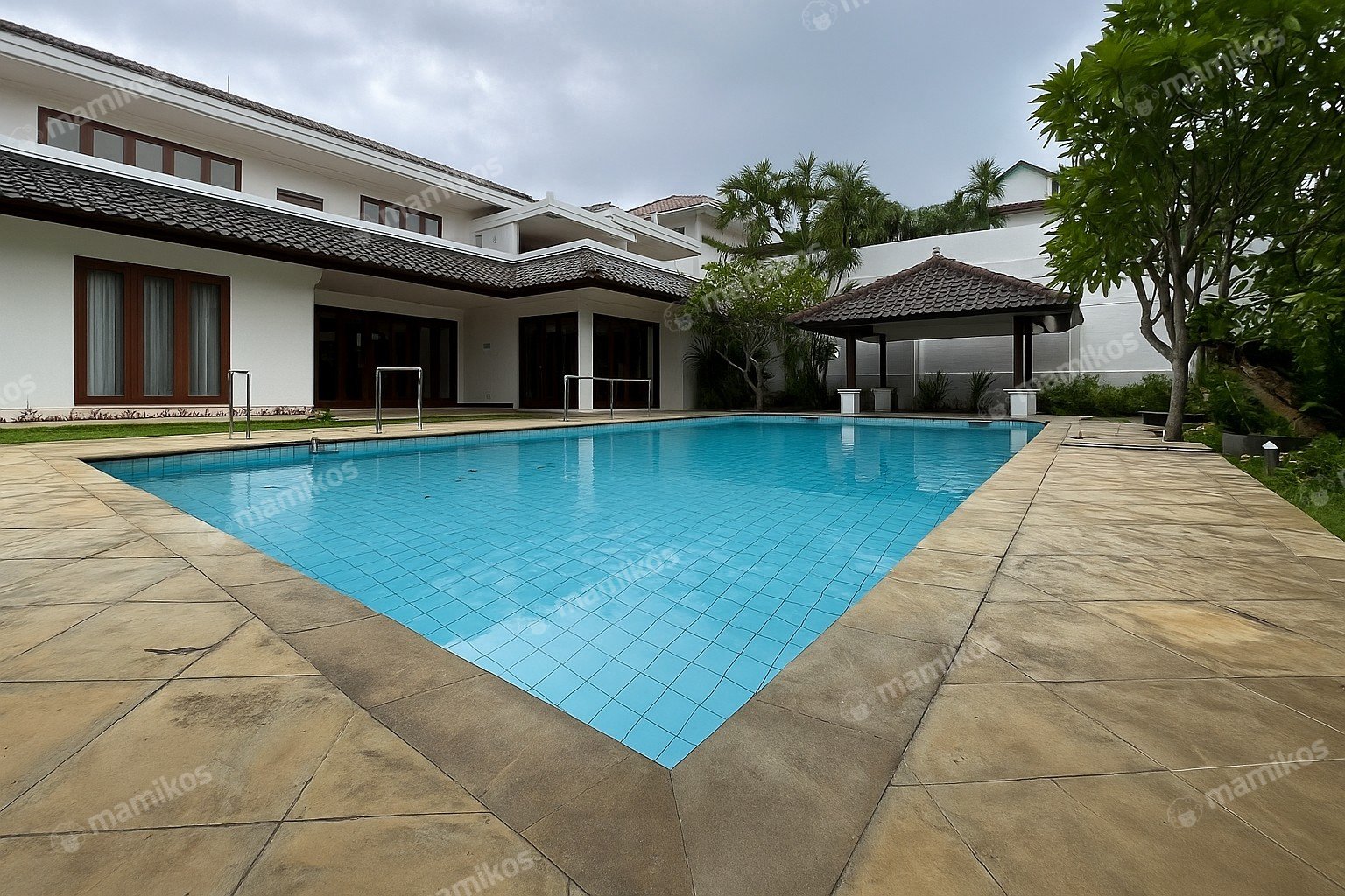 Rumah 5KT 4KM Pejaten Jakarta Selatan