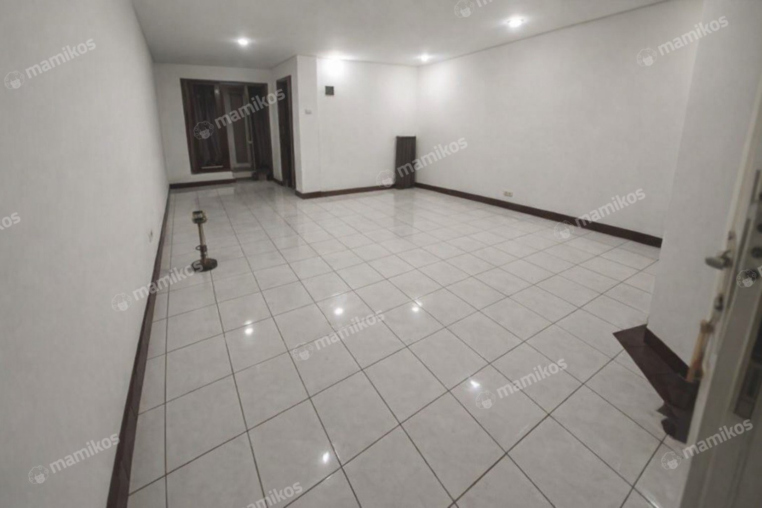 Rumah Sertifikat HGB 3 Kamar Tidur 3 Kamar Mandi Buaran Jakarta Timur - Photo 5
