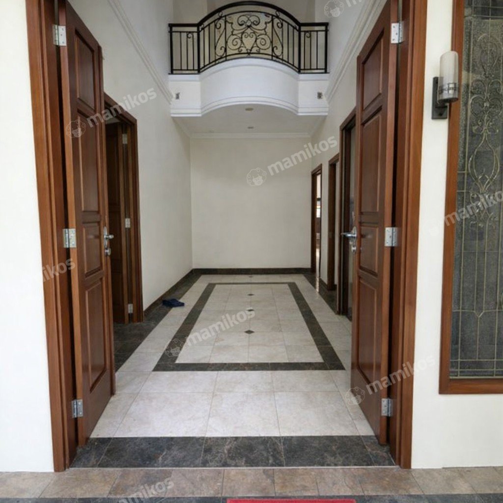 Rumah Sertifikat SHM 4 Kamar Tidur 3 Kamar Mandi Kebayoran Baru Jakarta Selatan - Photo 3