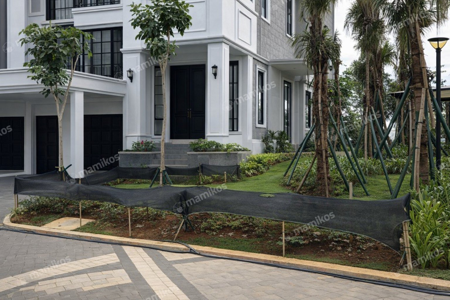 Rumah Sertifikat SHM 5 Kamar Tidur 4 Kamar Mandi Pantai Indah Kapuk 2 Jakarta Utara