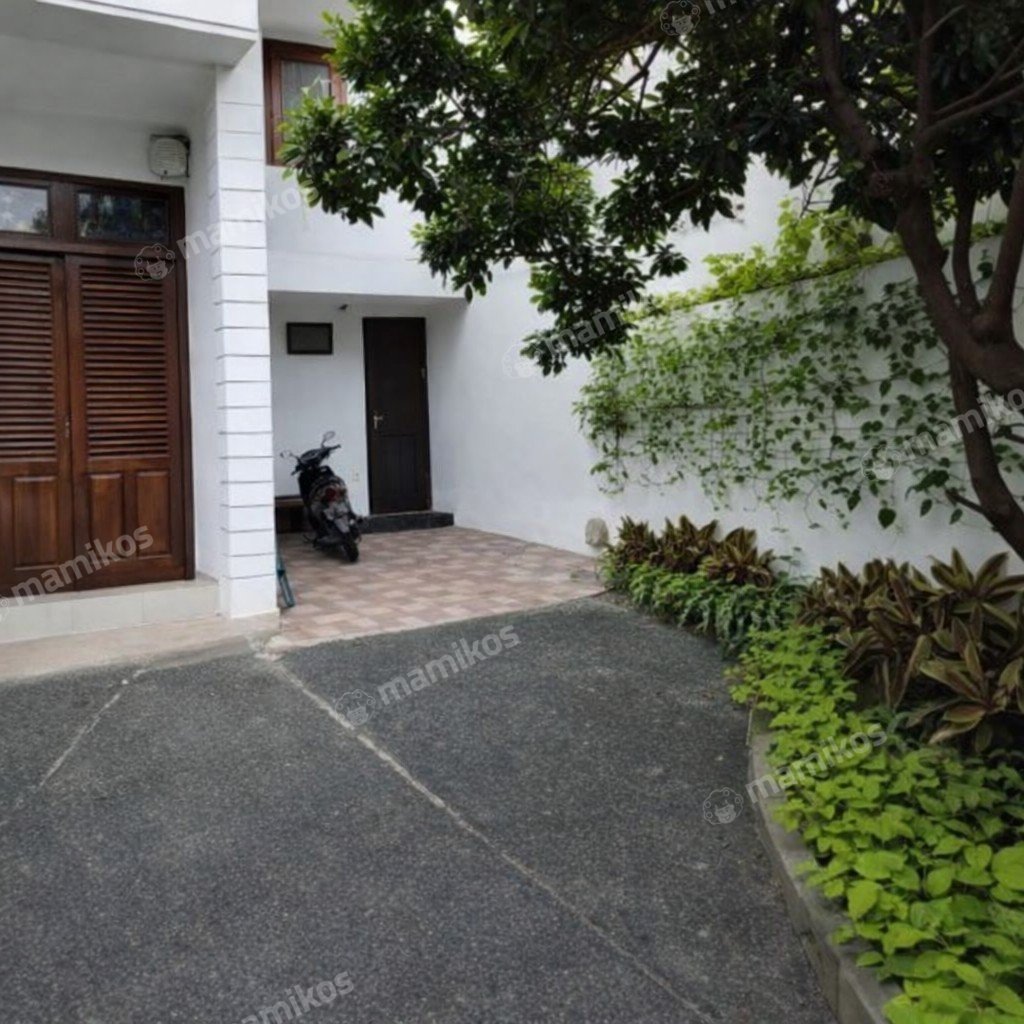 Rumah Sertifikat SHM 5 Kamar Tidur 3 Kamar Mandi Kebon Jeruk Jakarta Barat - Photo 5