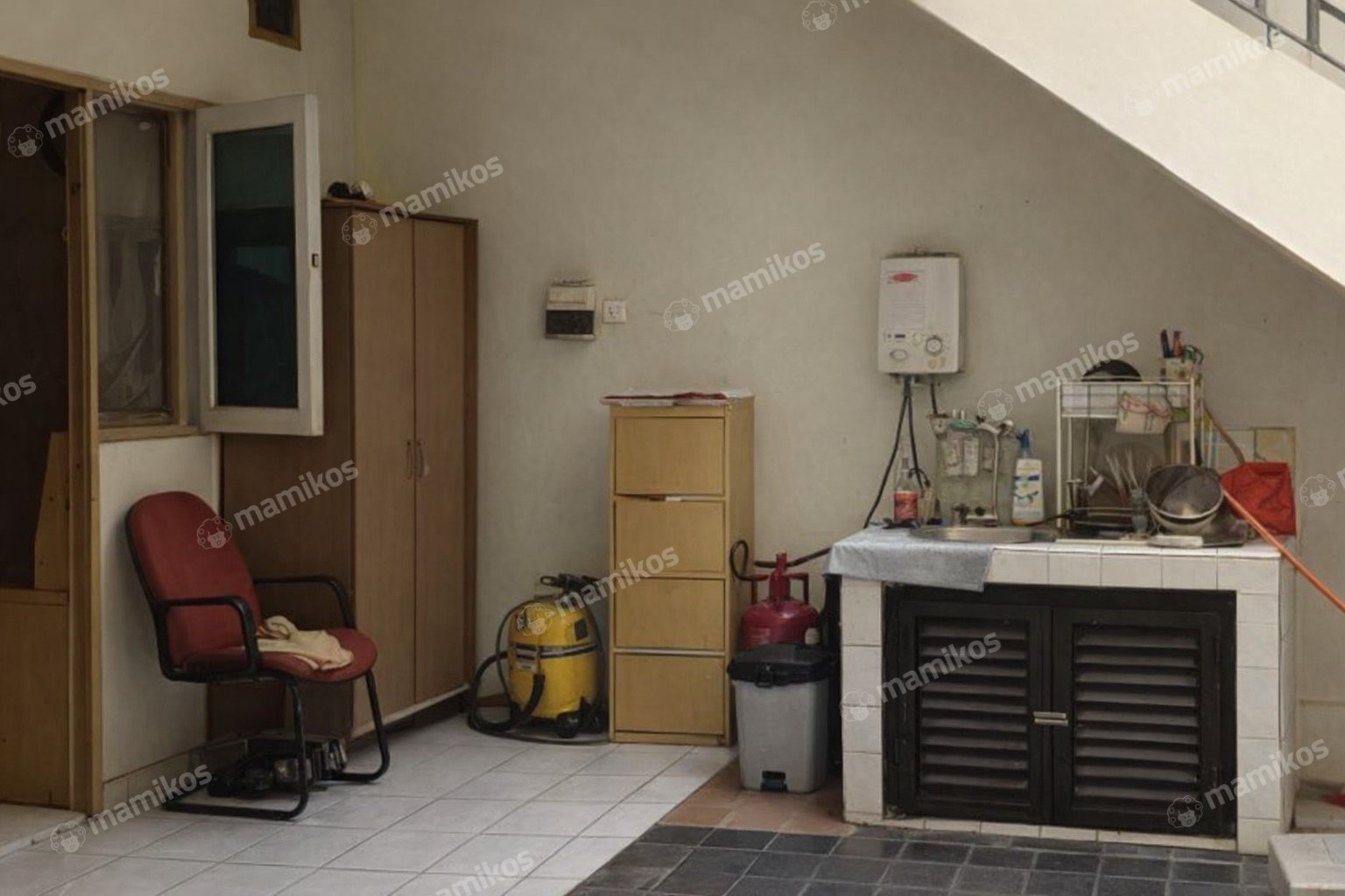 Rumah Sertifikat SHM 4 Kamar Tidur 3 Kamar Mandi Kav DKI Jakarta Barat
