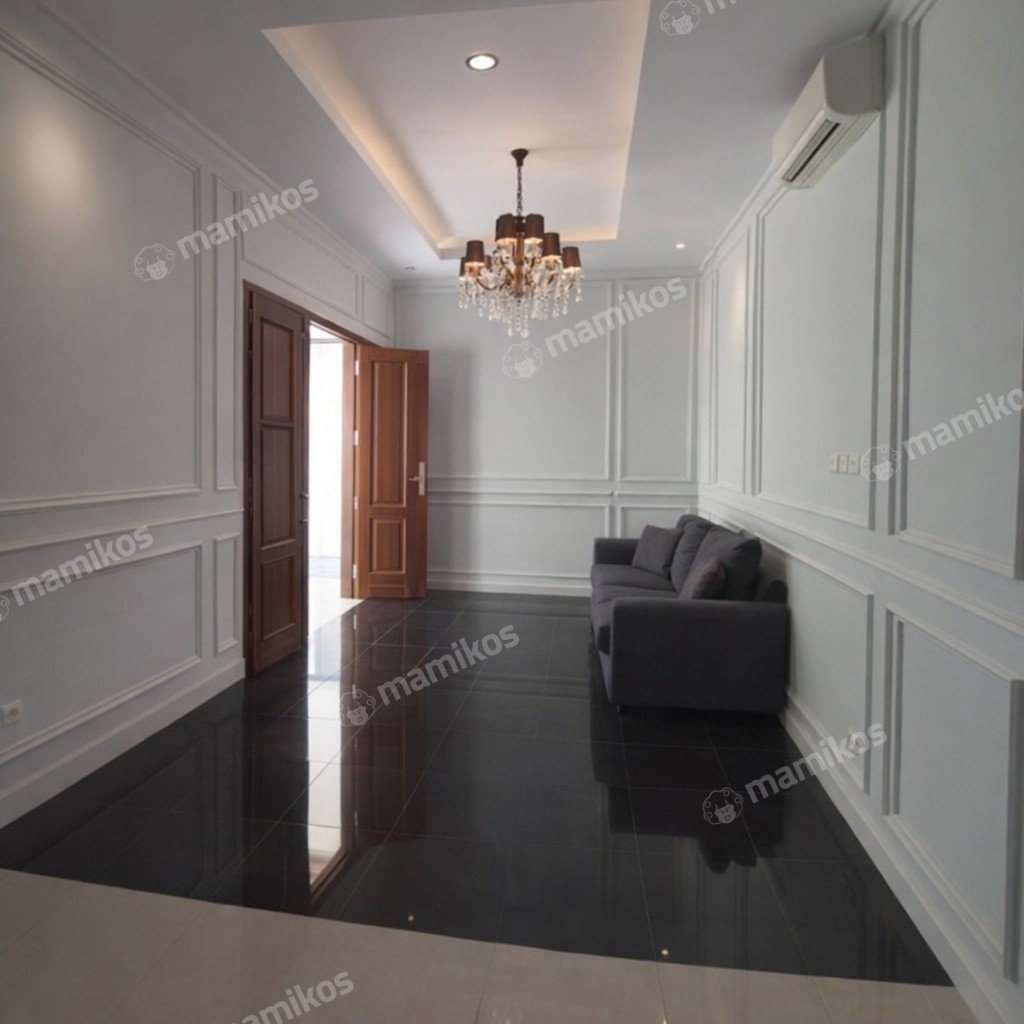 Rumah Sertifikat SHM 5 Kamar Tidur 4 Kamar Mandi Cilandak Jakarta Selatan - Photo 2