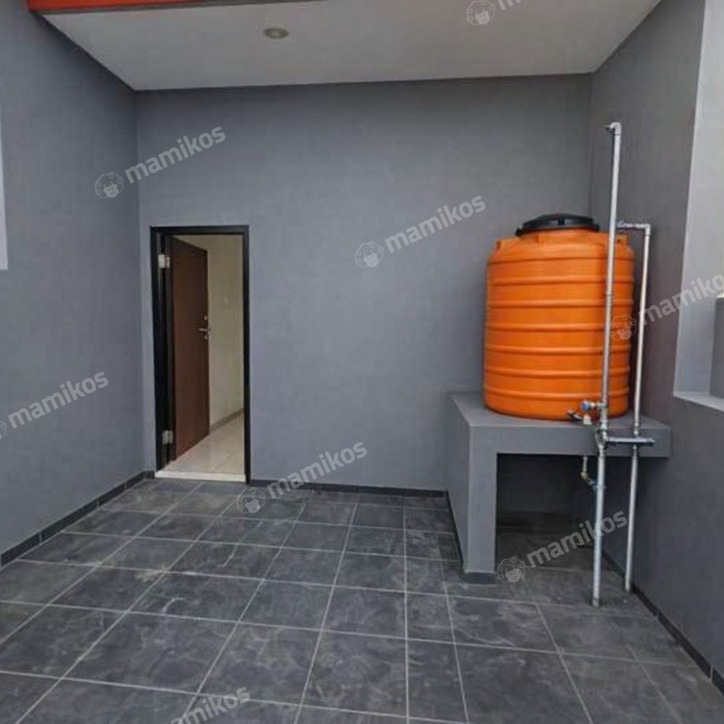 Rumah Sertifikat SHM 3 Kamar Tidur 3 Kamar Mandi Tanjung Duren Jakarta Barat - Photo 4