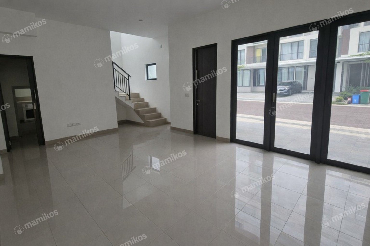 Rumah 4 Kamar Tidur 3 Kamar Mandi 2 Lantai Pantai Indah Kapuk 2 Jakarta Utara - Photo 3