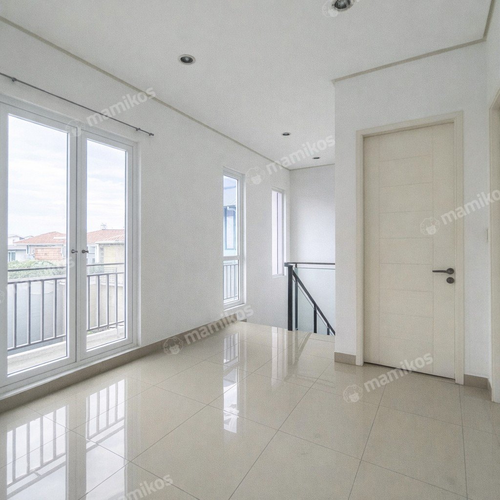 Rumah Sertifikat SHM 3 Kamar Tidur 3 Kamar Mandi TB Simatupang Jakarta Selatan - Photo 2