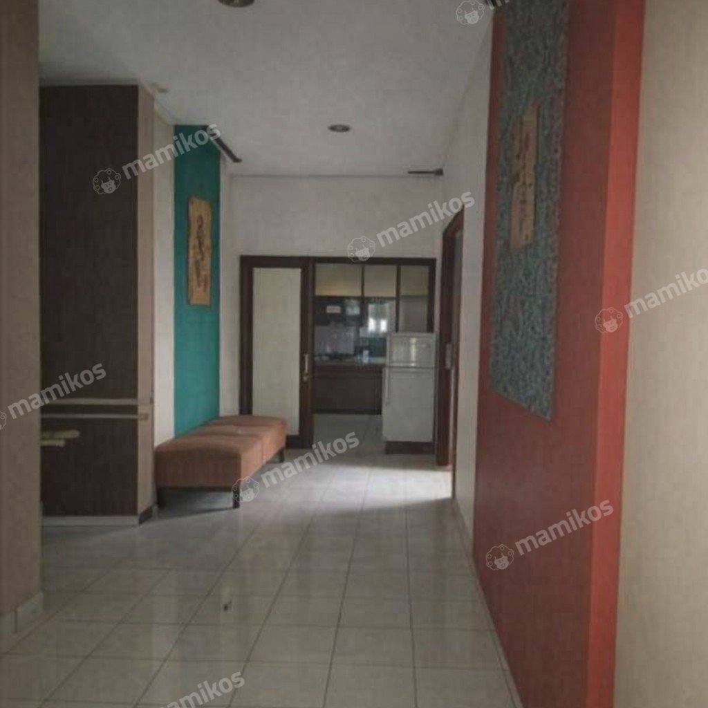 Rumah Sertifikat SHM 29 Kamar Tidur 29 Kamar Mandi Kemanggisan Jakarta Barat - Photo 2