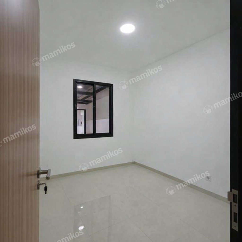 Rumah Sertifikat SHM 3 Kamar Tidur 3 Kamar Mandi Citra Garden Jakarta Barat - Photo 4