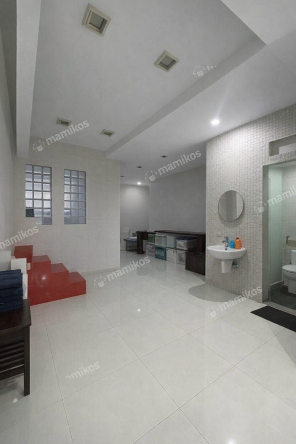 Rumah 6 Kamar Tidur 3 Kamar Mandi 3 Lantai Taman Palem Jakarta Barat - Photo 4