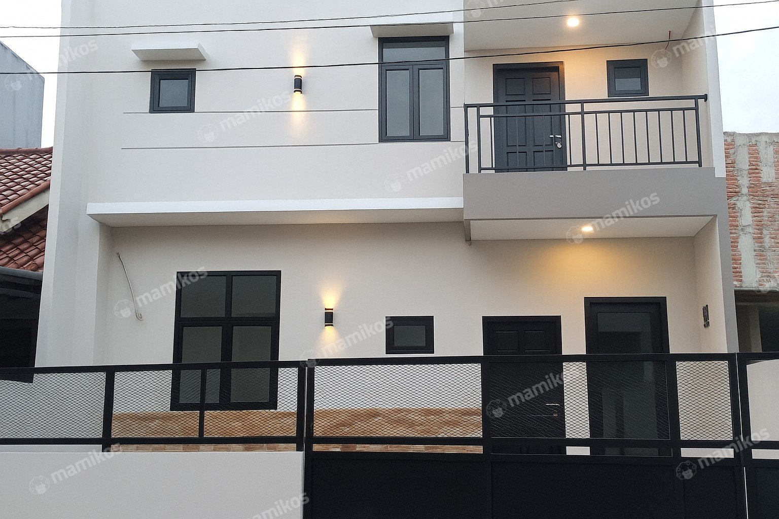 Rumah 3 Kamar Tidur 3 Kamar Mandi 2 Lantai Metland Puri Jakarta Barat