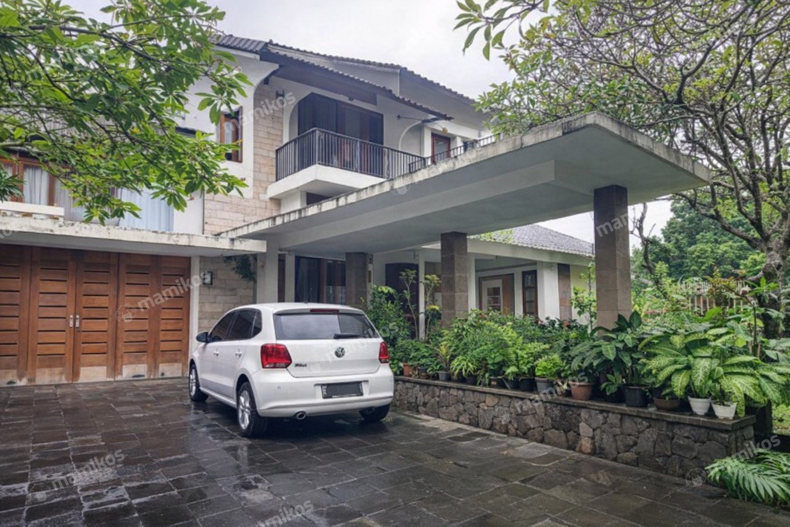 Rumah Sertifikat SHM 6 Kamar Tidur 3 Kamar Mandi Kebayoran Baru Jakarta Selatan