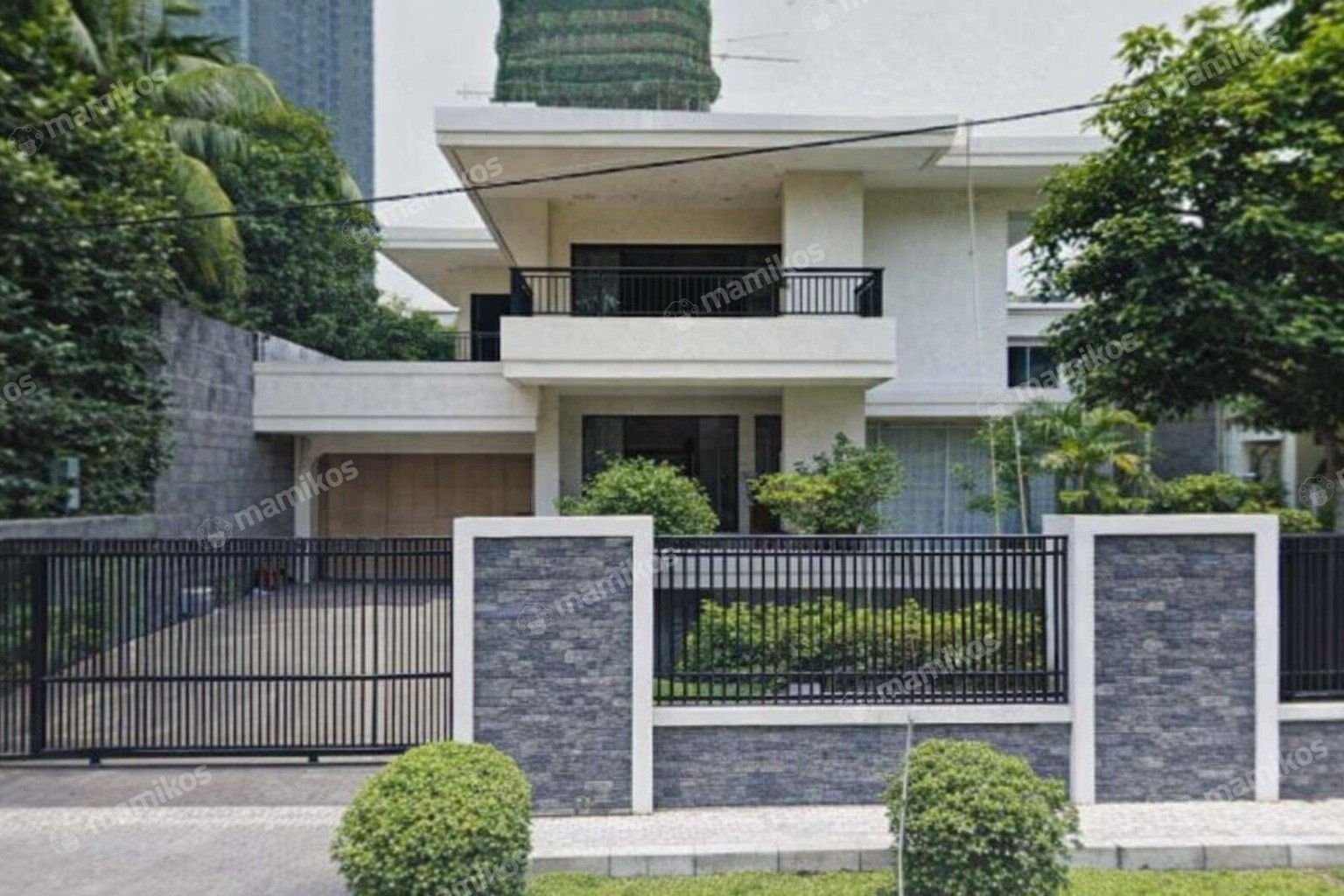 Rumah Sertifikat SHM 5 Kamar Tidur 4 Kamar Mandi Kuningan Jakarta Selatan