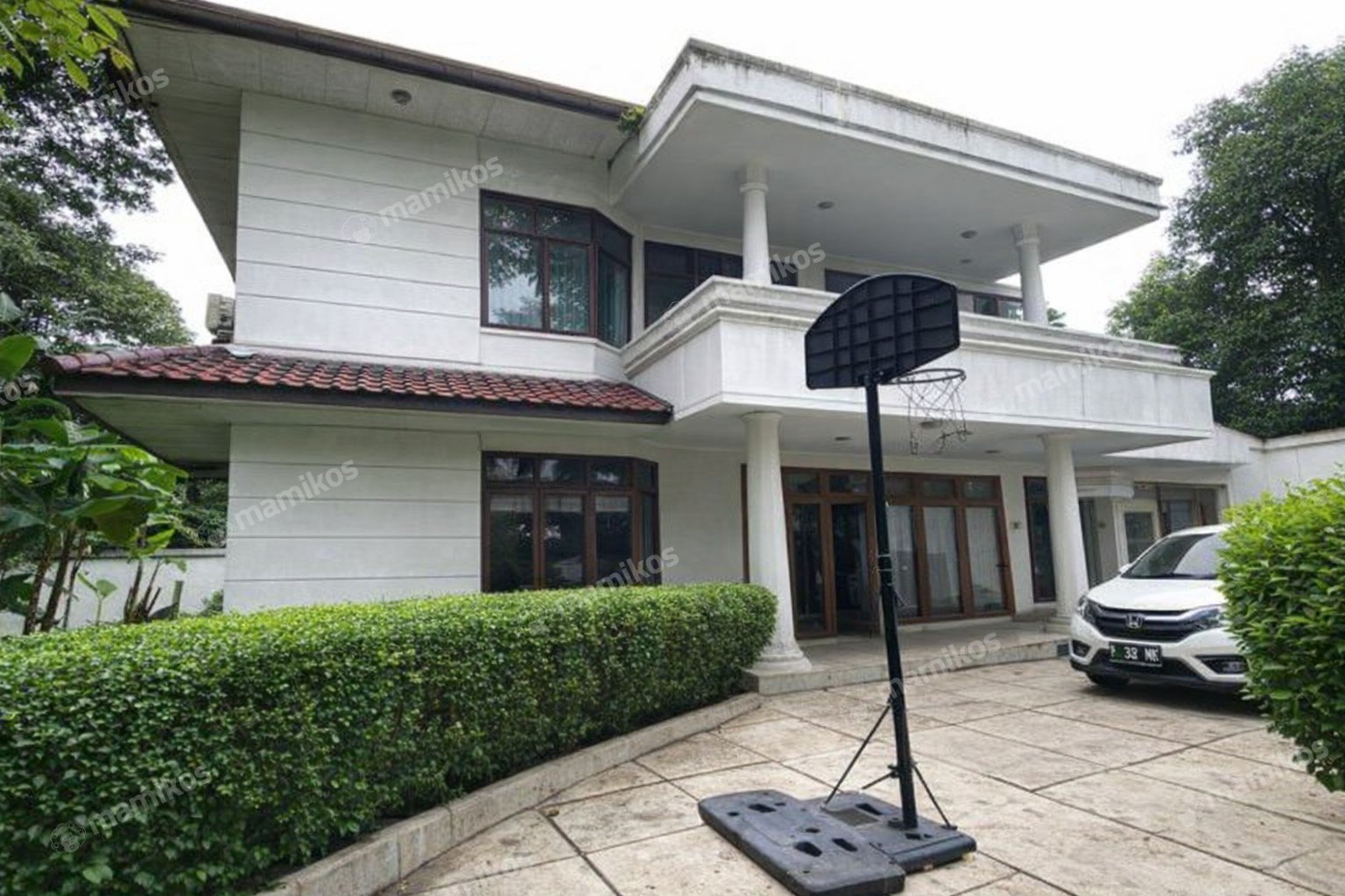 Rumah Sertifikat SHM 6 Kamar Tidur 3 Kamar Mandi Kebayoran Baru Jakarta Selatan