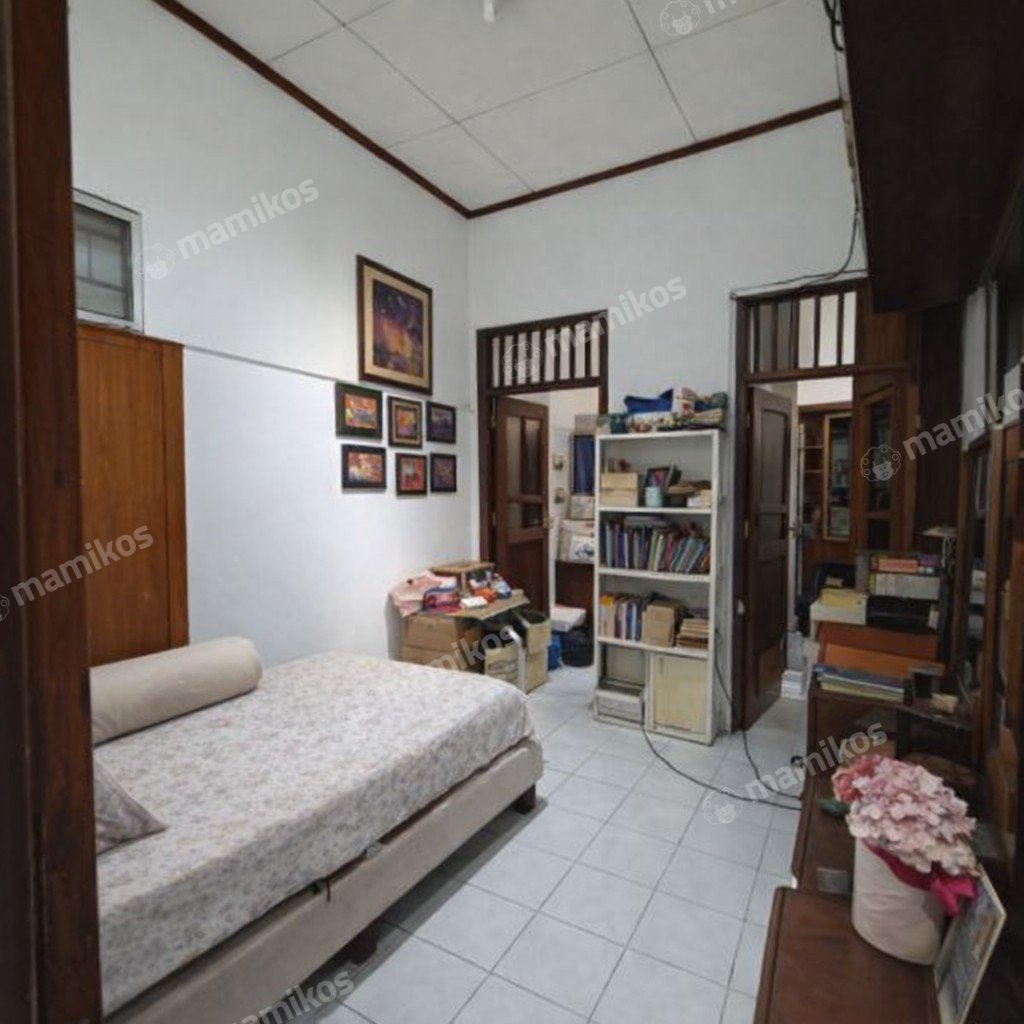 Rumah Sertifikat SHM 4 Kamar Tidur 3 Kamar Mandi Cilandak Jakarta Selatan - Photo 4