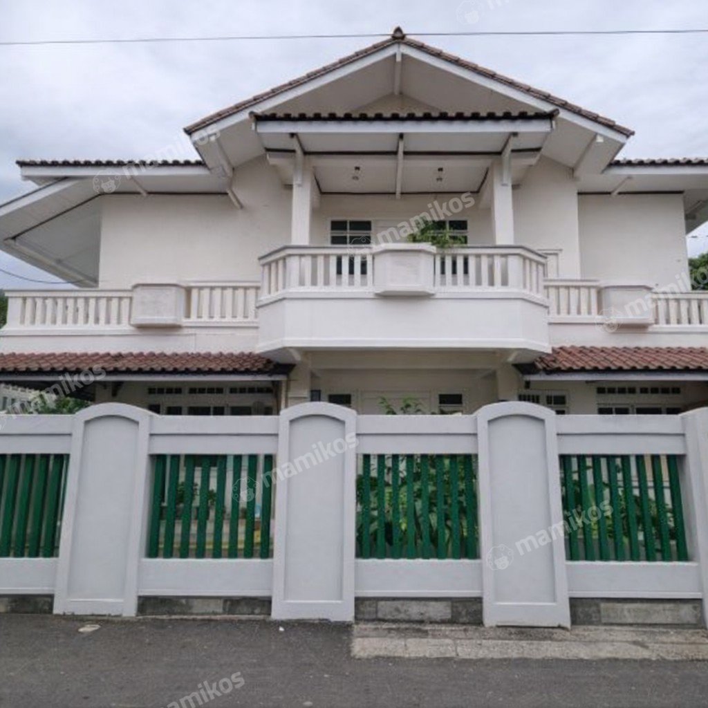 Rumah Sertifikat SHM 4 Kamar Tidur 4 Kamar Mandi Cirendeu Jakarta Selatan - Photo 3