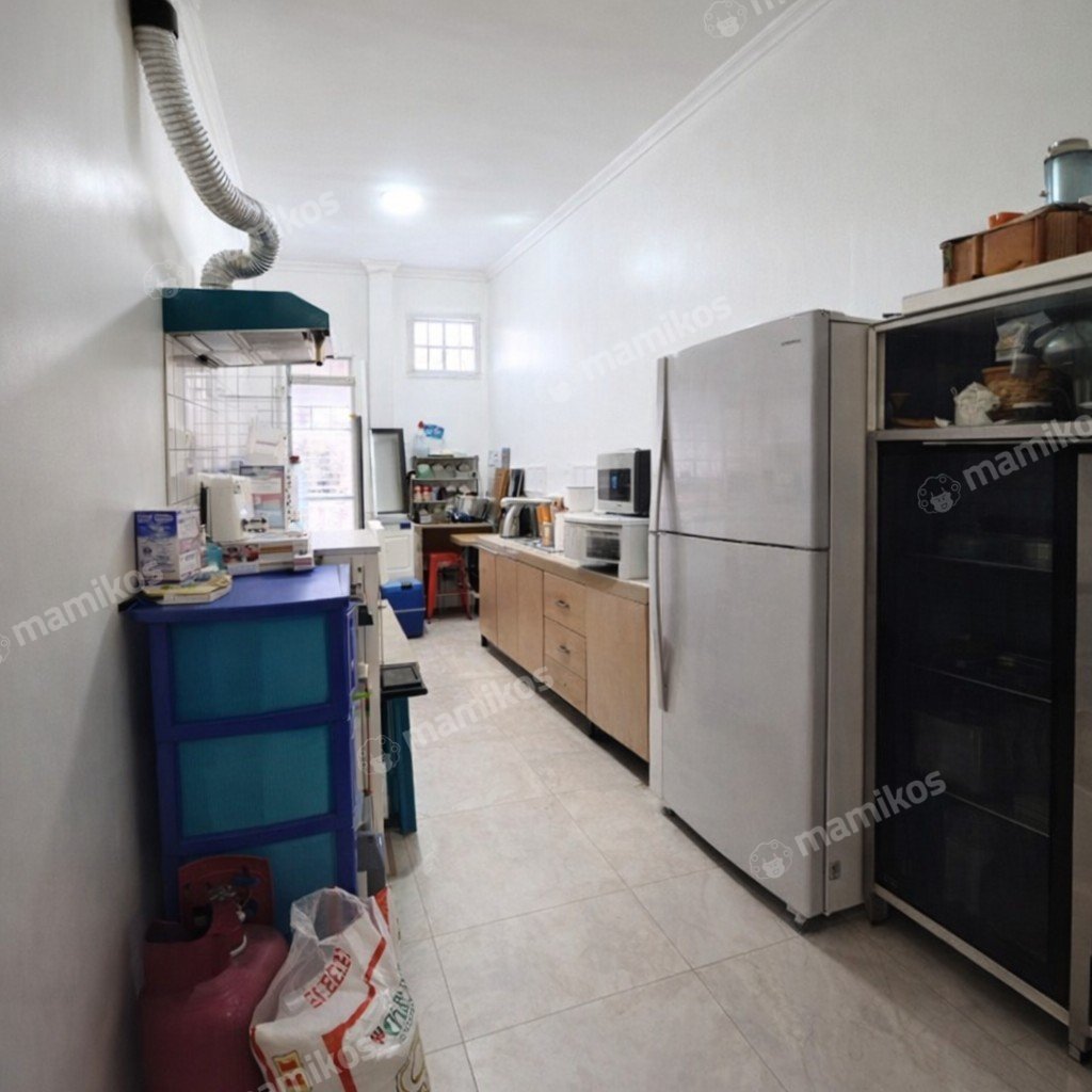 Rumah Sertifikat SHM 5 Kamar Tidur 5 Kamar Mandi Duri Kepa Jakarta Barat - Photo 4