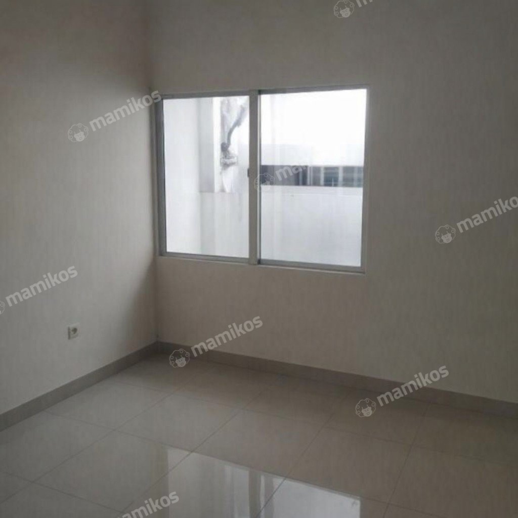 Rumah Sertifikat SHM 2 Kamar Tidur 2 Kamar Mandi Green Lake City Jakarta Barat - Photo 2