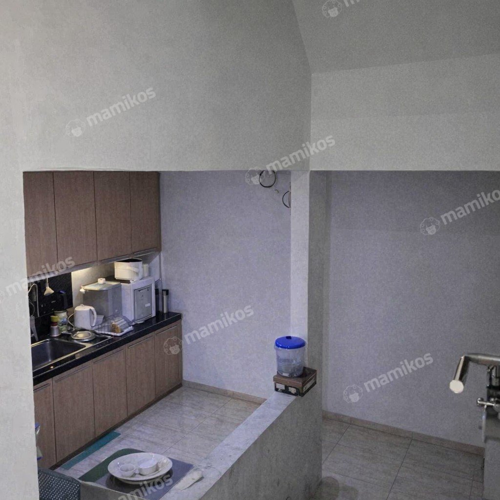 Rumah Sertifikat SHM 3 Kamar Tidur 3 Kamar Mandi Pantai Indah Kapuk Jakarta Utara - Photo 2