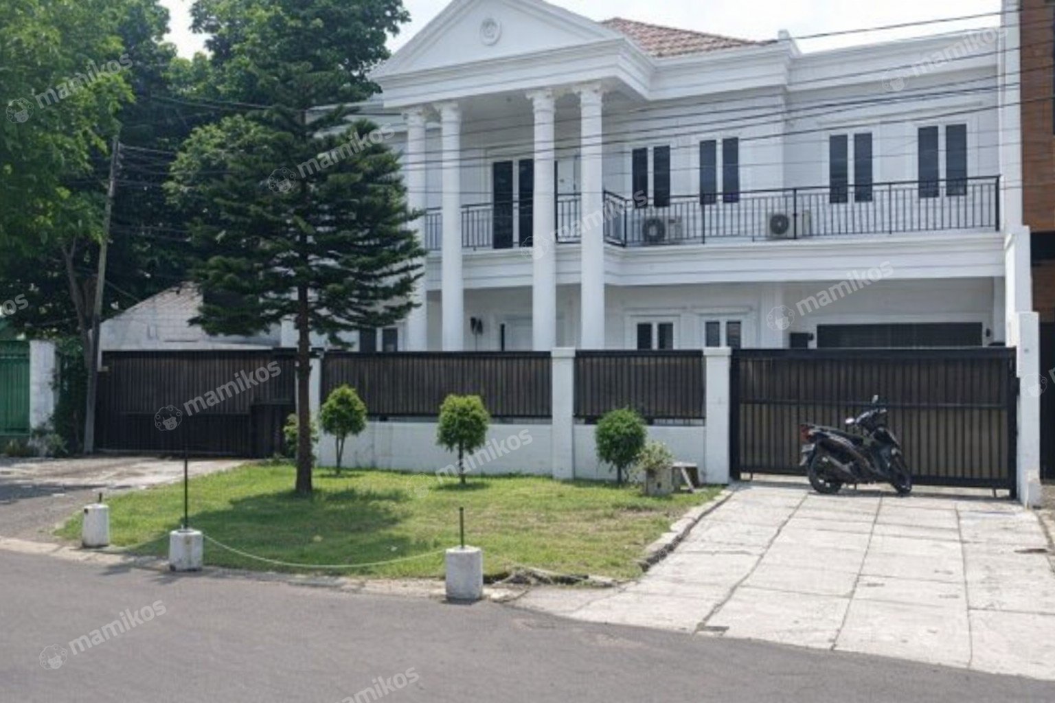 Rumah Sertifikat SHM 4 Kamar Tidur 3 Kamar Mandi Kayu Putih Jakarta Timur - Photo 2