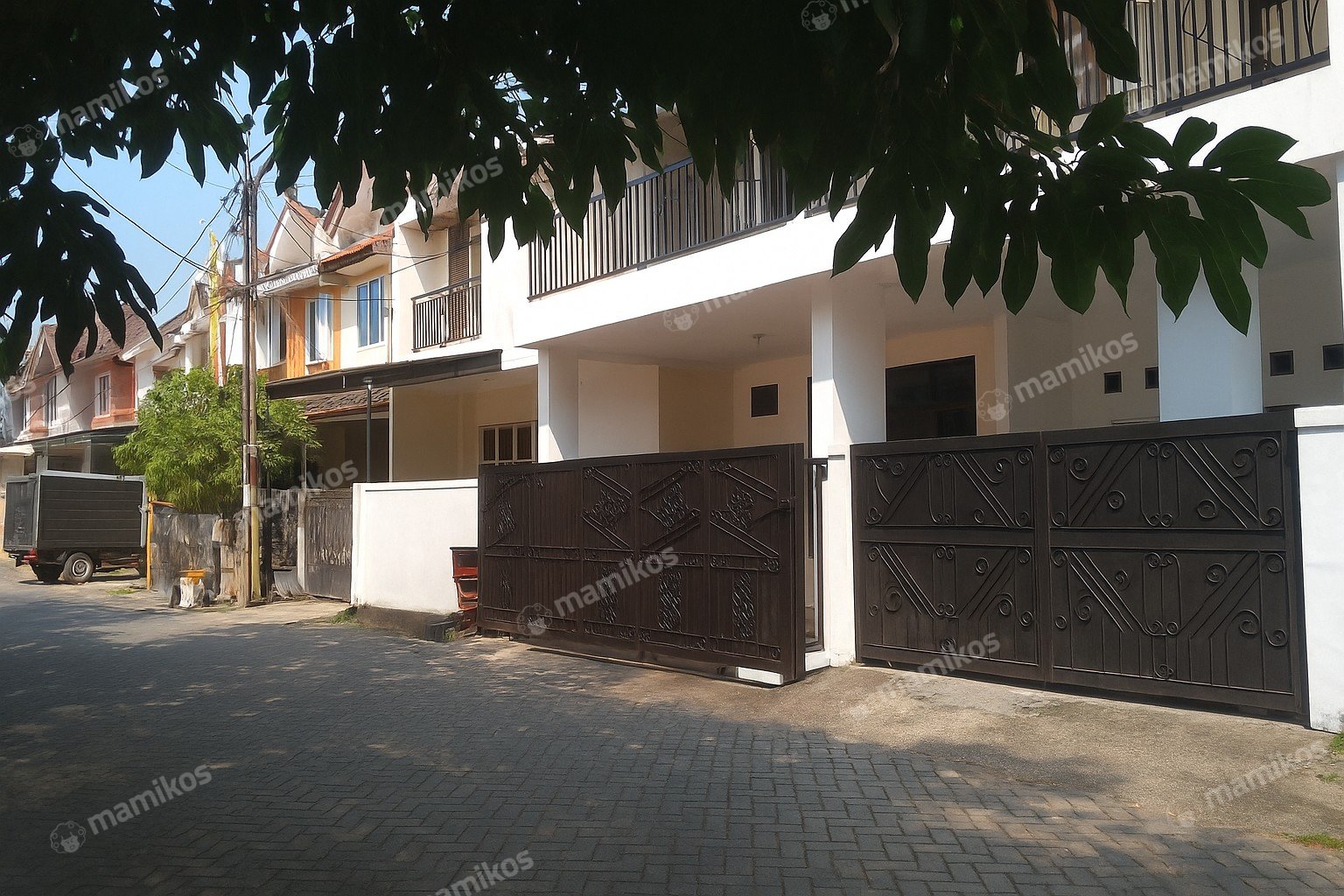 Rumah Sertifikat SHM 3 Kamar Tidur 2 Kamar Mandi Taman Palem Jakarta Barat - Photo 4