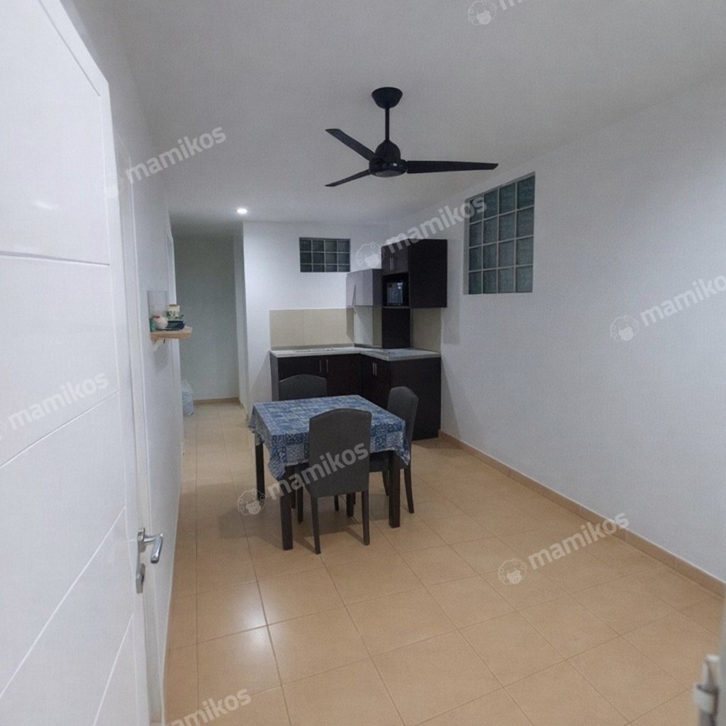 Rumah Sertifikat SHM 3 Kamar Tidur 2 Kamar Mandi Citra Grand Jakarta Timur - Photo 2