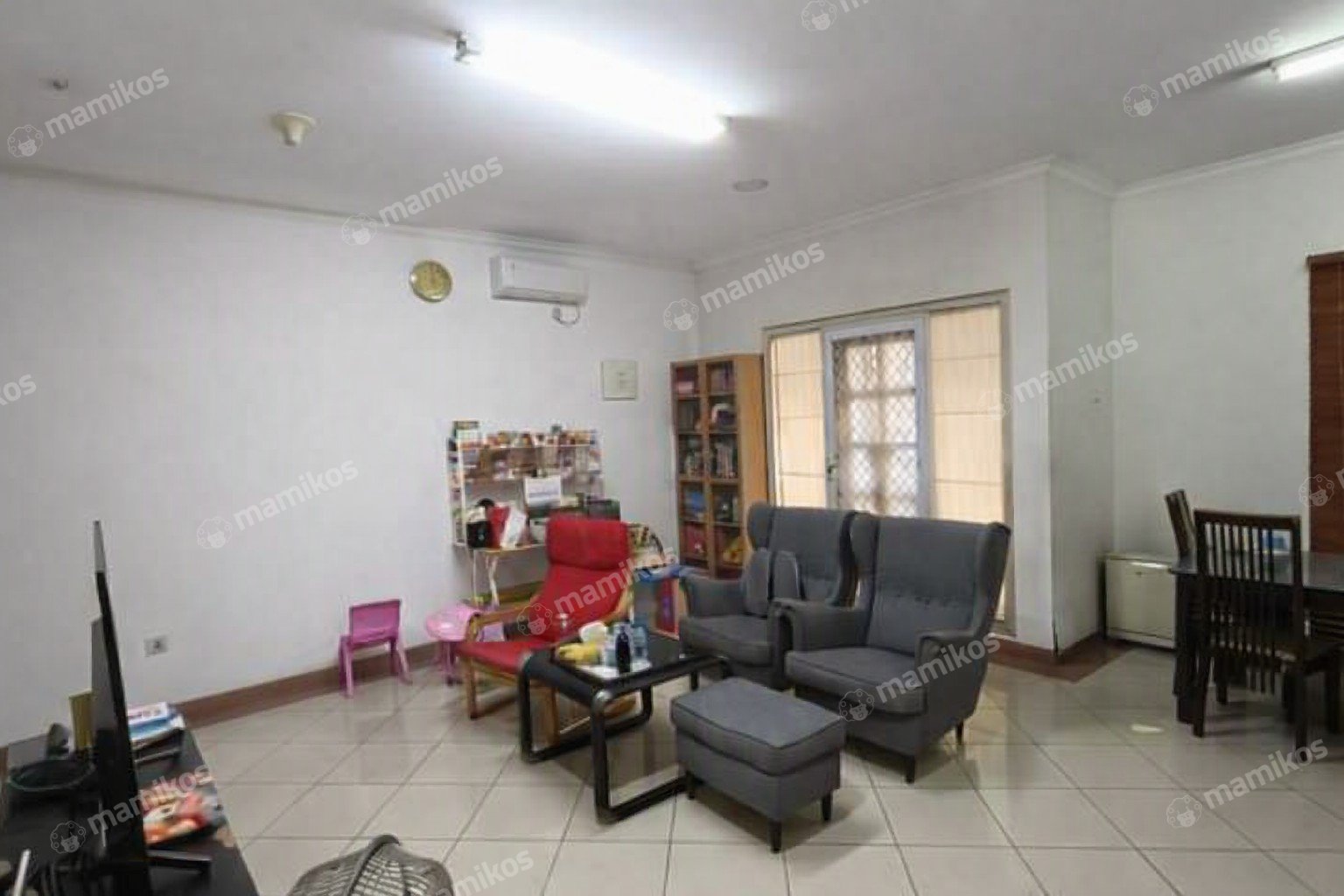 Rumah 4 Kamar Tidur 4 Kamar Mandi 2 Lantai Pantai Indah Kapuk Jakarta Utara