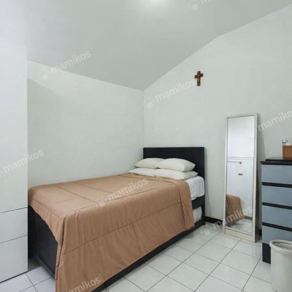 Rumah Sertifikat SHM 3 Kamar Tidur 2 Kamar Mandi Metro permata Jakarta Barat - Photo 5