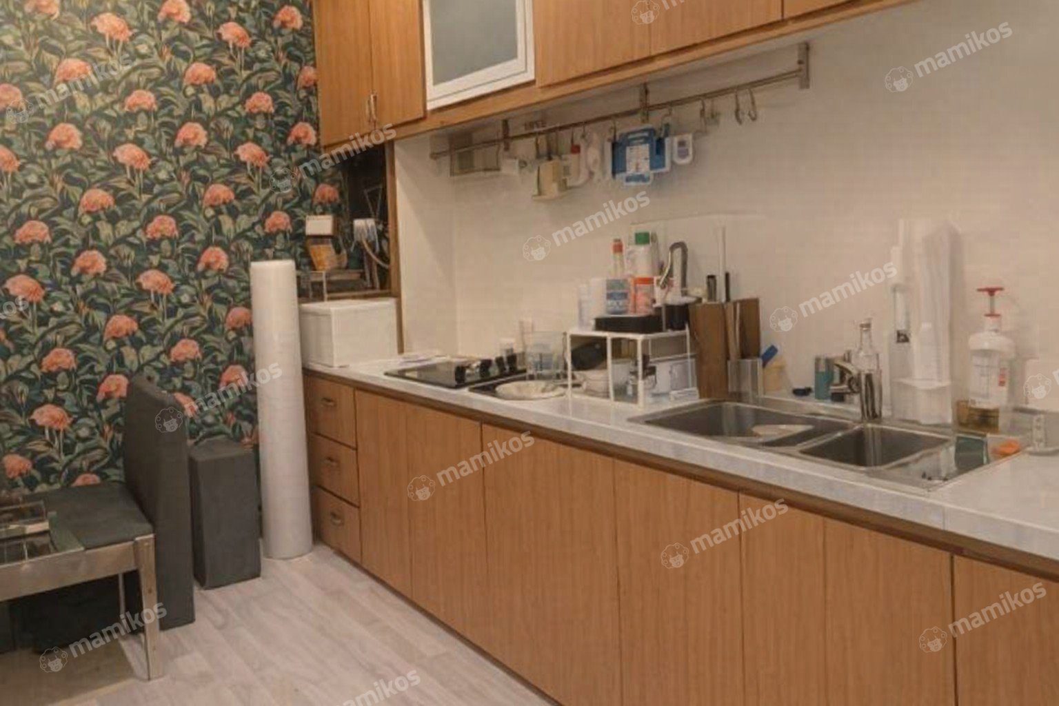 Rumah Sertifikat SHM 3 Kamar Tidur 3 Kamar Mandi Raffles Hills Jakarta Timur - Photo 2