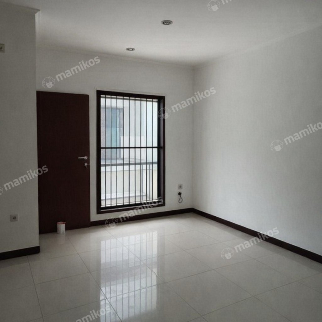 Rumah Sertifikat SHM 4 Kamar Tidur 4 Kamar Mandi Duri Kepa Jakarta Barat - Photo 2