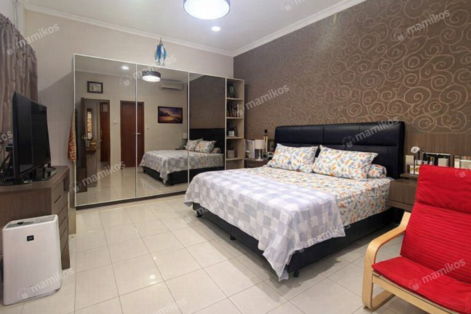 Rumah 5KT 3KM Permata Buana Jakarta Barat